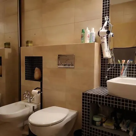 Shalom Corner *parking For Free* * Krakau